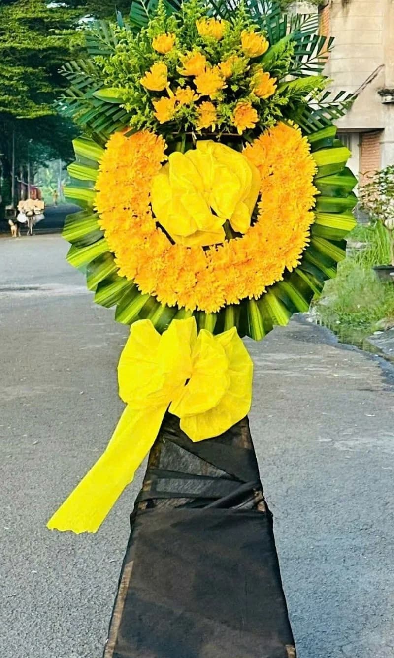 Hoa chia buồn (HV-1006)